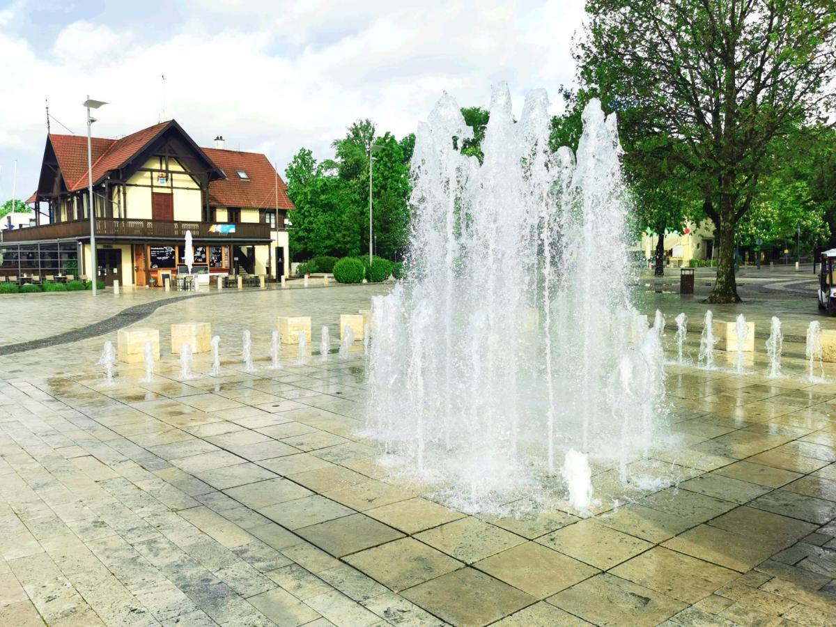 Imola Garden Vendeghaz Hotel Balatonfured Ngoại thất bức ảnh